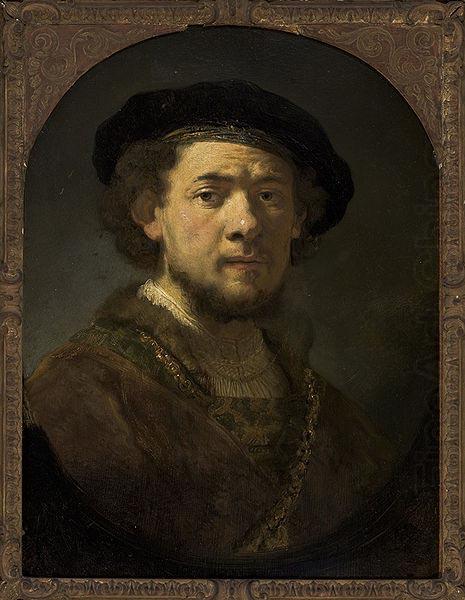 REMBRANDT Harmenszoon van Rijn Bust of a man wearing a cap and a gold chain. china oil painting image